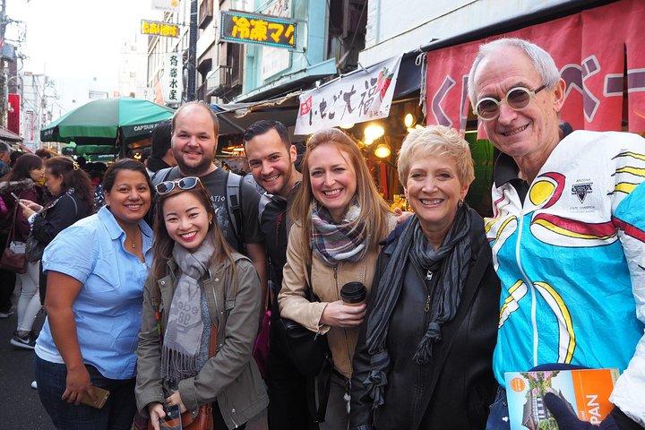 Tokyo Tsukiji Fish Market Tour and Sushi Making Lesson