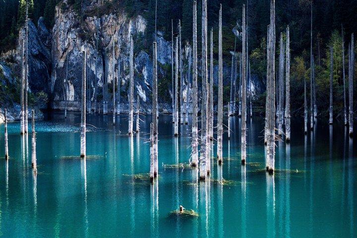 チャリン・キャニオン、コルセイ湖、カインディ湖。 プライベートツアー