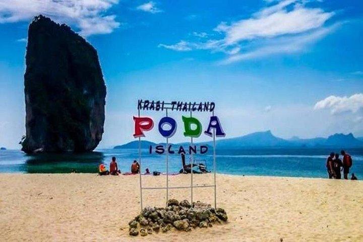 KRABI：4アイランドシュノーケリング＆ランチ付きロングトレイルボートでリラックス