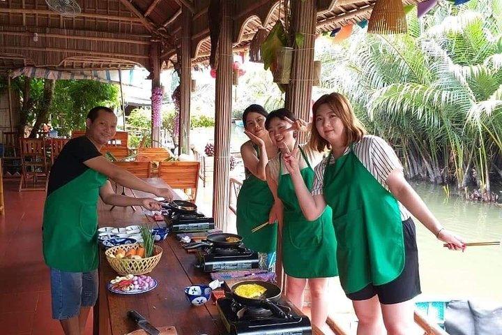 Hoi An Cooking Class Og River Cruise