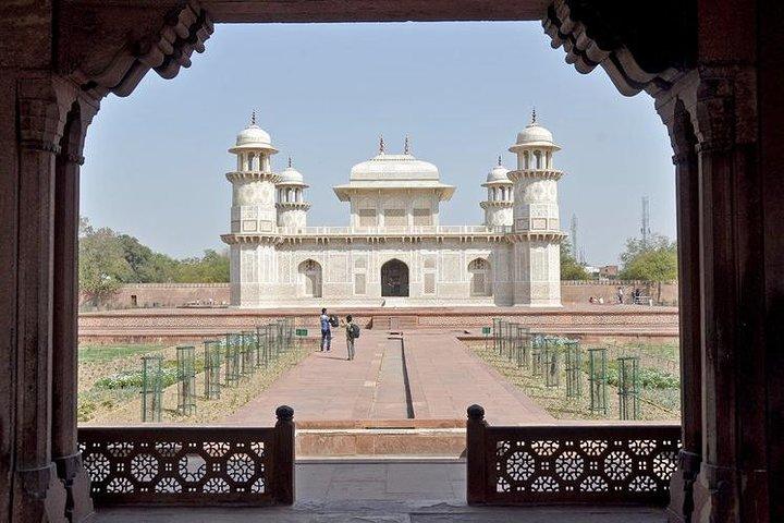 Same Day Taj Mahal Tour from Delhi