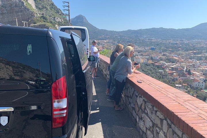 Privat transfer fra NAPLES til SORRENTO med mellemlanding til frokost.