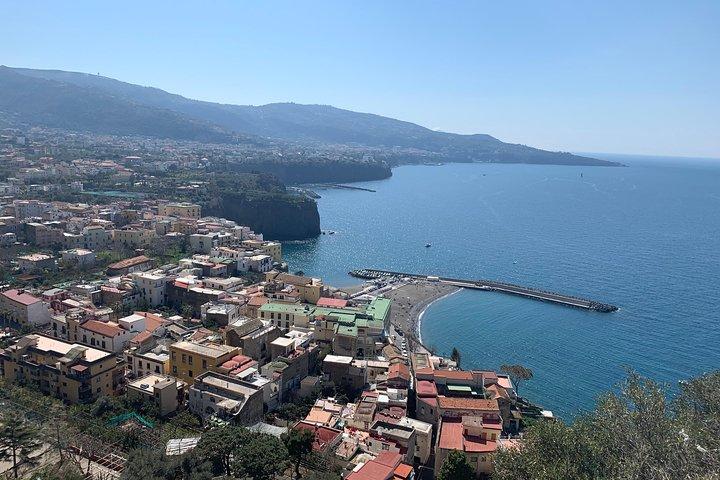 Privat transfer fra NAPLES til SORRENTO med mellemlanding til frokost.