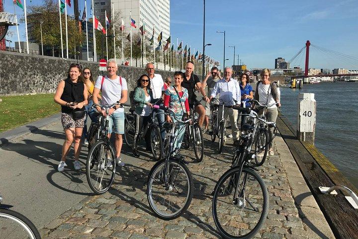 Rotterdam Highlights Bicycle Tour