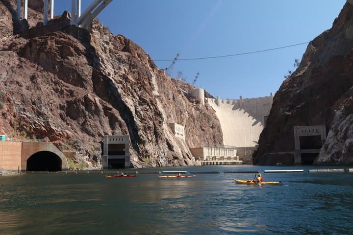 Hoover Dam and Black Canyon Full-Day Guided Kayak Tour
