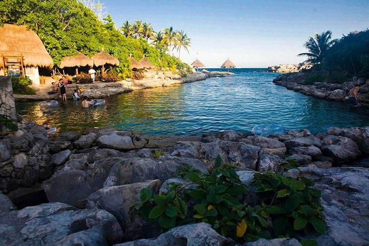 Xcaret Tour Plus com Buffet e Transporte somente de Cancun