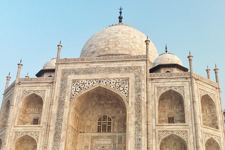 Sunrise TOUR To TAJ MAHAL, AGRA FORT & BABY TAJ from New Delhi.