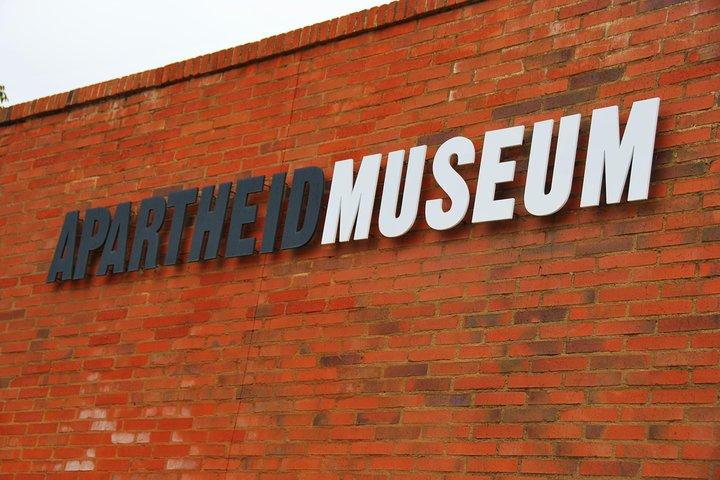 Soweto & Apartheid Museum Tour