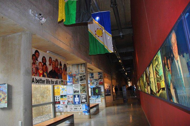 Soweto & Apartheid Museum Tour