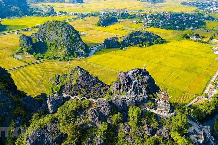 Excursión de un día completo desde Hanói: Hoa Lu - Trang An - Cueva de Mua