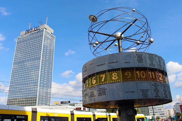 アレクサンダー広場とその周辺:ベルリンのセルフガイド オーディオ ツアー
