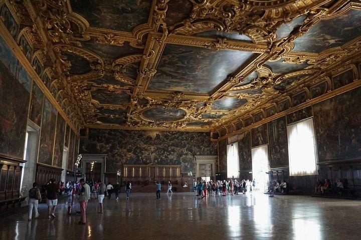 Excursão guiada ao Palácio Ducal