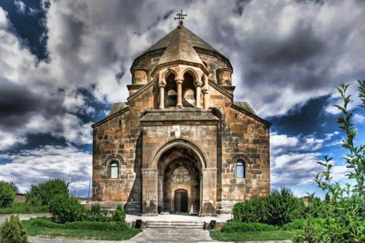 Visite privée à Echmiadzin (Saint Gayane, Hripsime, Cathédrale Mère), Zvartnots