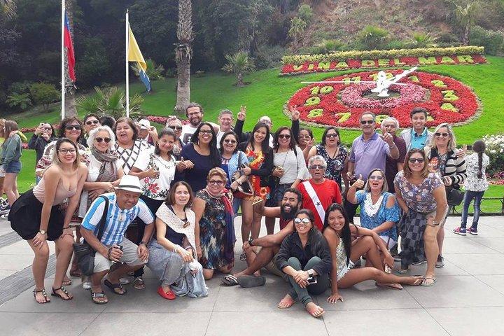 Valparaiso and Viña del Mar Tour and Casa Blanca Valley Wine Shop