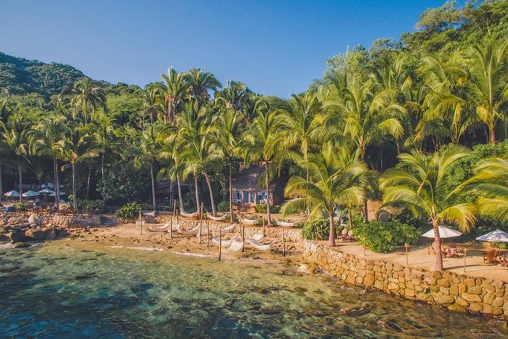 Las Caletas Beach & Adventure Park con pranzo a buffet e open bar