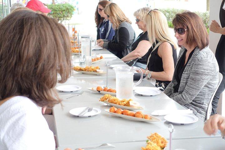Wynwood Walls Art District Food Tour
