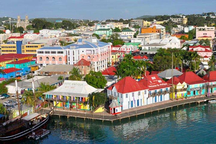 Antigua: Die wahre antiguanische Erfahrung mit Mittagessen und Getränken