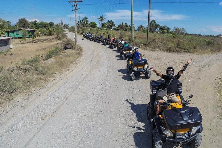 Excursion quad tout-terrain (au départ de Nadi)