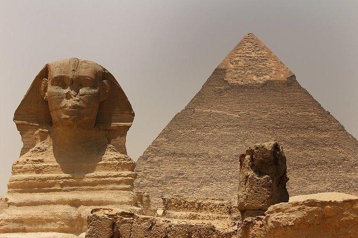 Private Tour: Giza Pyramids, Sphinx, Memphis, Sakkara