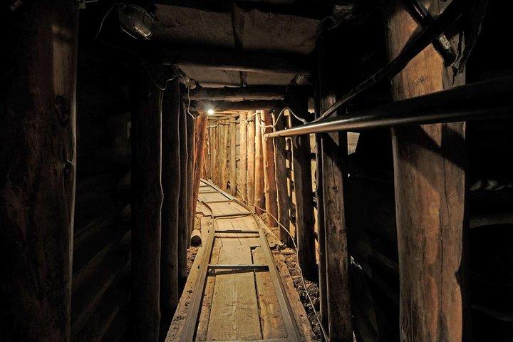 Museumstour zum Tunnel der Hoffnung