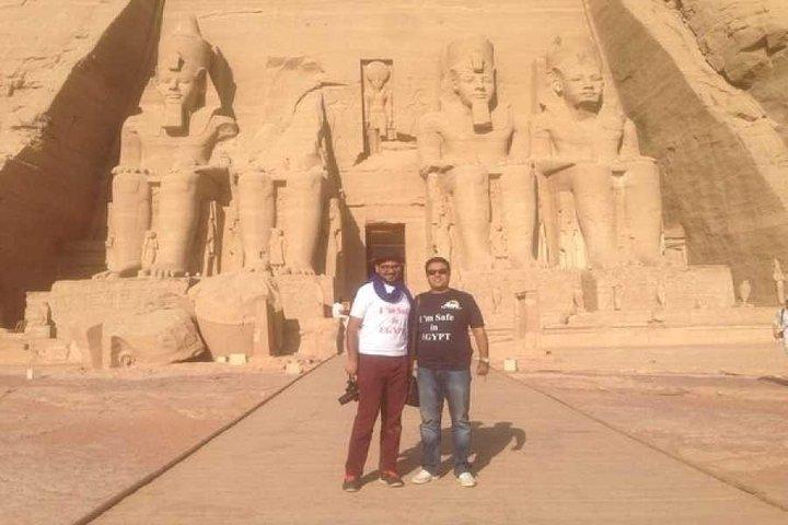 Tour privato di un giorno ad Abu Simbel dal Cairo, via Aswan