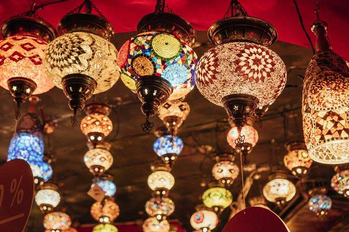 イスタンブールの魔法の夜：プライベートシティツアー