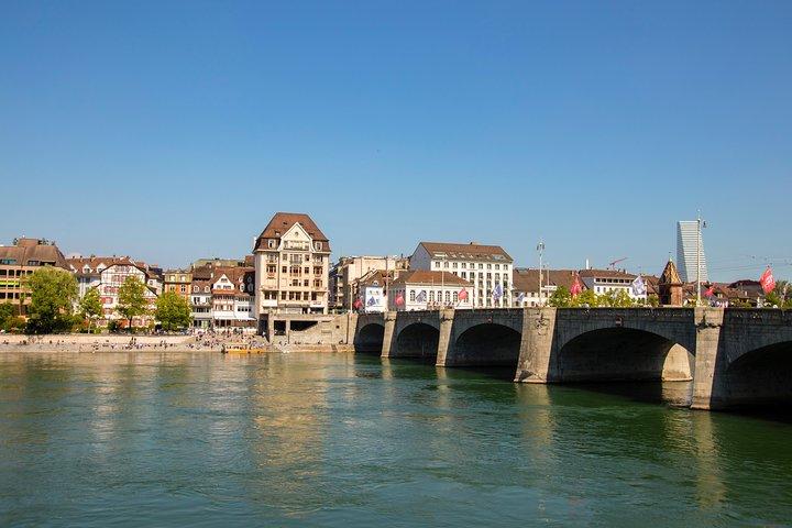Explorez Bâle en 60 minutes avec un local