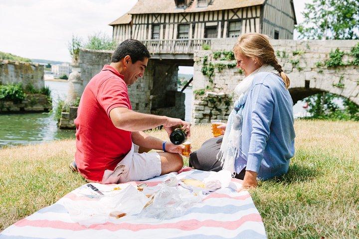 Da Parigi : Giardini Monet e Giverny Bike Tour con Picnic Stop