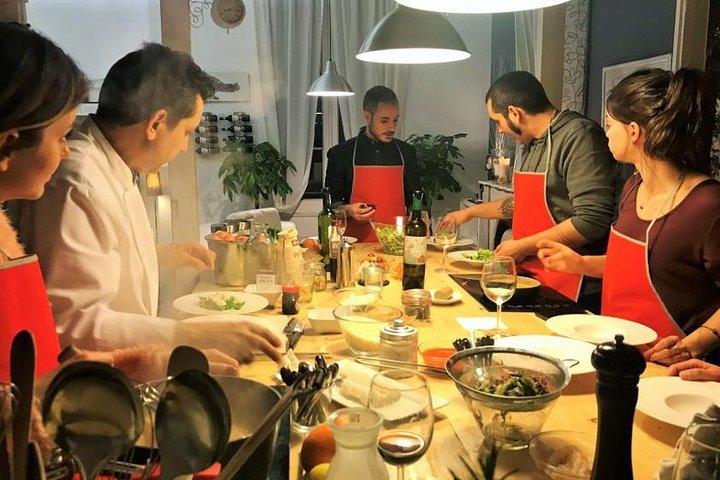 バルセロナのパエリアとタパスの料理教室
