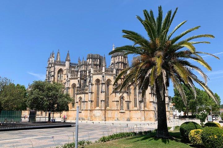 ファティマ、バターリャ、ナザレ、オビドス - プライベート 1 日ツアー