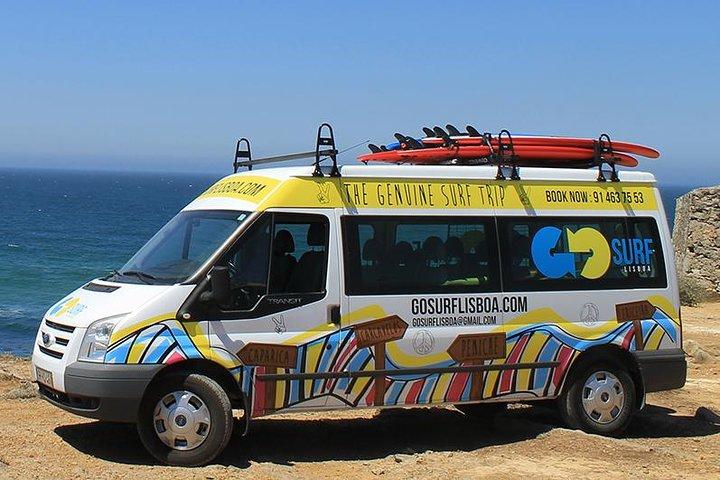 L'instructeur de surf à Costa da Caparica