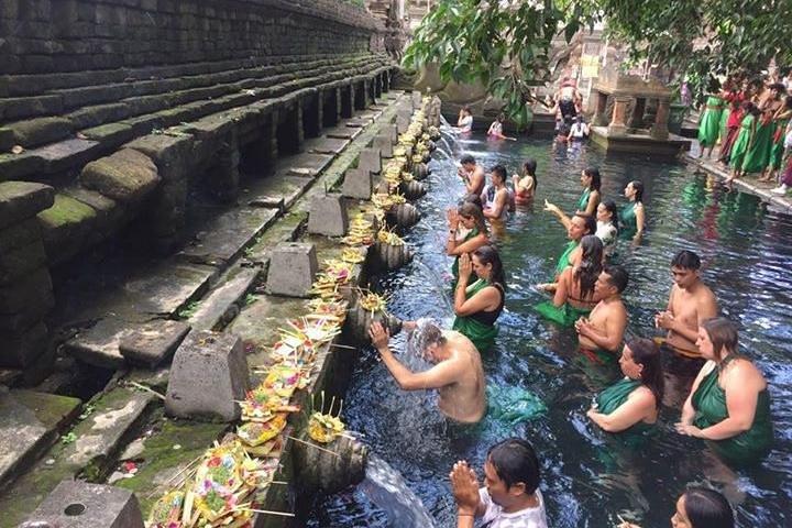 Ubud Flughafentransfer und Abholung