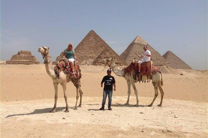 Stopover Tour Visit Giza Pyramids old Egyptian Museum & Old Cairo
