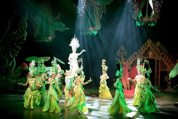 Espectáculo de Coliseo Pattaya : Espectacular Entrada para Actuación de Cabaret