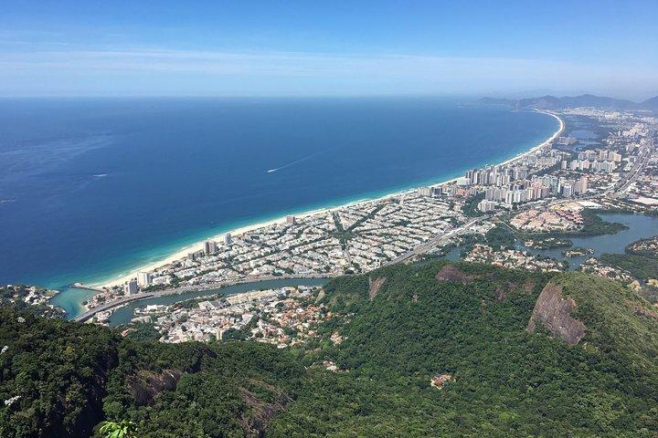 Gávea Stone - Tijuca National Park - by OIR Aventuraへのプライベートハイキング