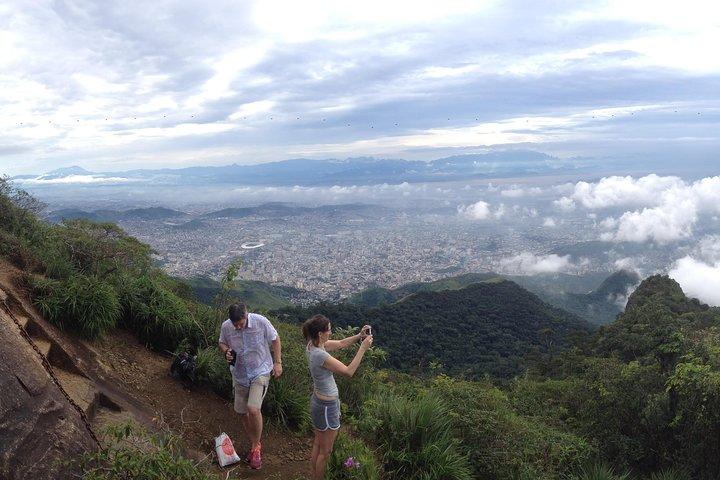 Tijuca Peak - Tijuca国立公園へのプライベートハイキングツアー - OIR Aventuraより