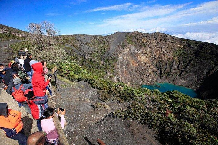サンノゼからのイラス火山半日ツアー