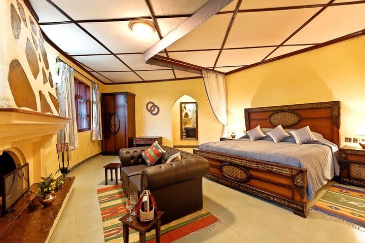 4 Days Special Lake Naivasha - Masai mara safari ( minimum 2 persons)