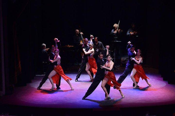 Piazzolla Tango: show com jantar opcional em Buenos Aires