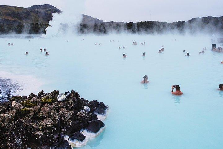Transferência de ida e volta privada para Blue Lagoon (excluindo entrada)