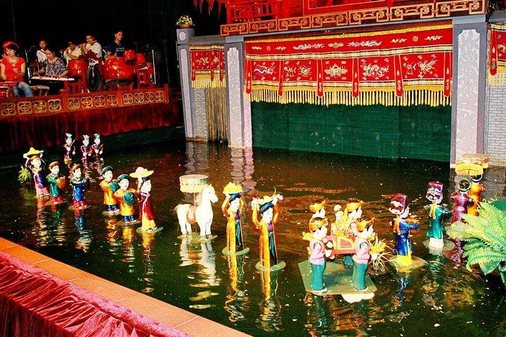 Wasserpuppenshow und Saigon Dinner Cruise