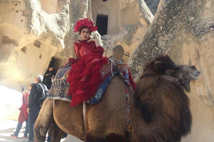 Tour della Cappadocia con guida e auto