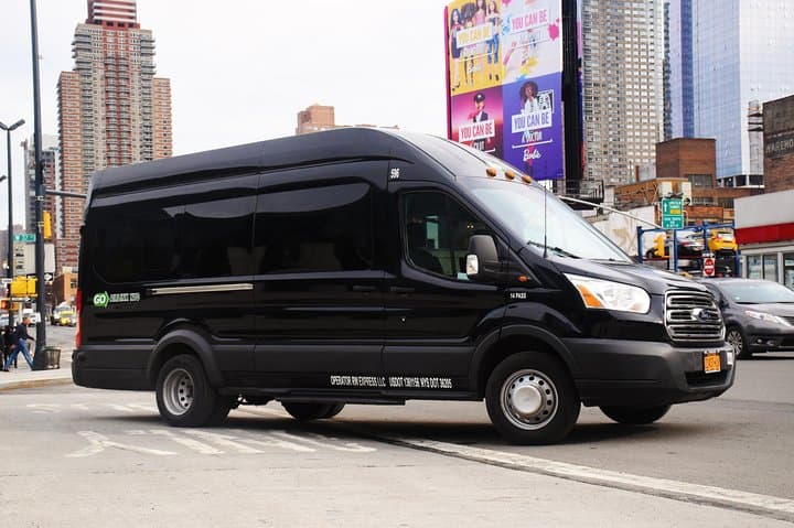 Private All Inclusive New York Transfer: Airport or Manhattan to Cruise Port