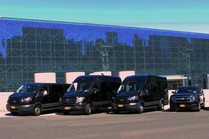 Private All Inclusive New York Transfer: Airport or Manhattan to Cruise Port