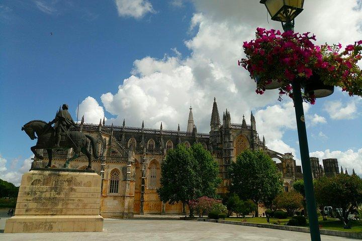 Batalha, Alcobaça, Óbidos, Fátima og Nazaré Privat tur