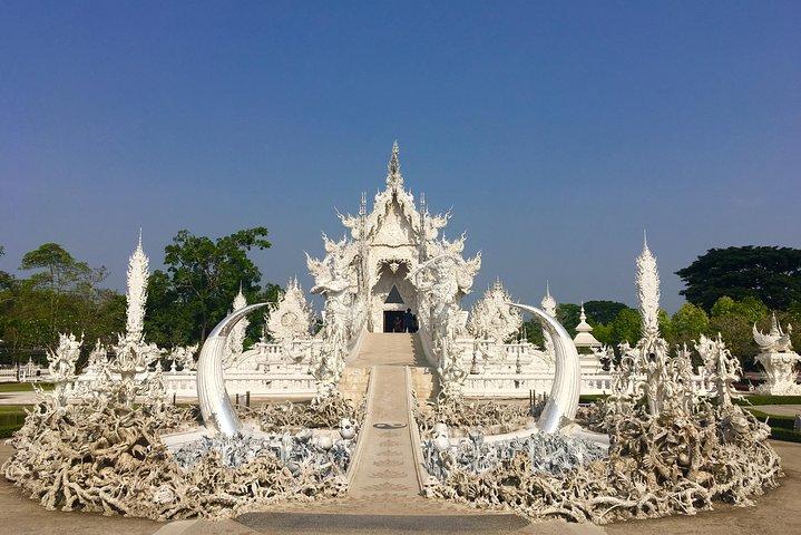 Chiang Mai-Chiang Rai : Templo Blanco-Museo Negro-Templo Azul