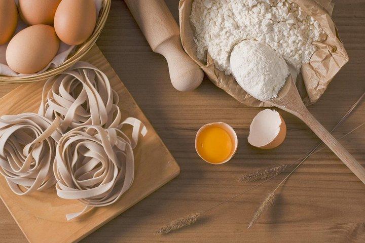 収穫と味: パスタ作り教室/ワインテイスティング - 田舎