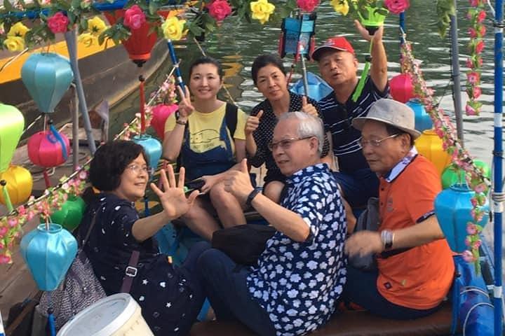 Golden Bridge via Cable Car, Jungle & Hoi En Walking Tour & Night Market (Privat)