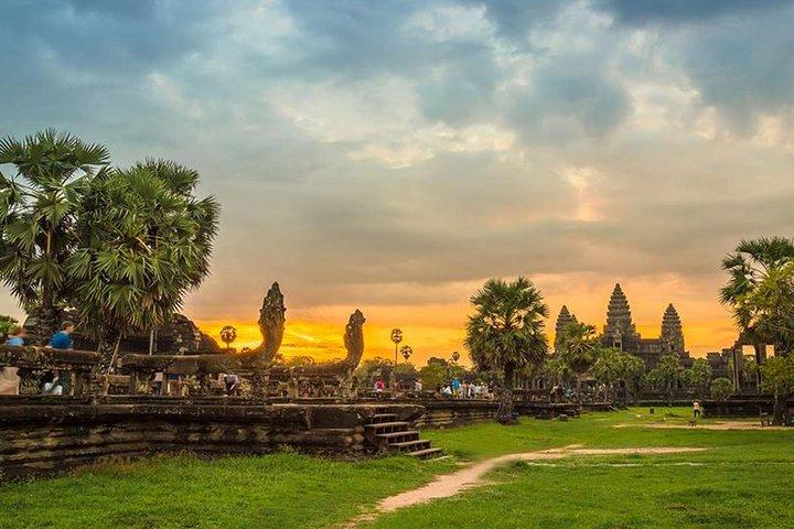 Tour en bicicleta Angkor Wat Sunrise