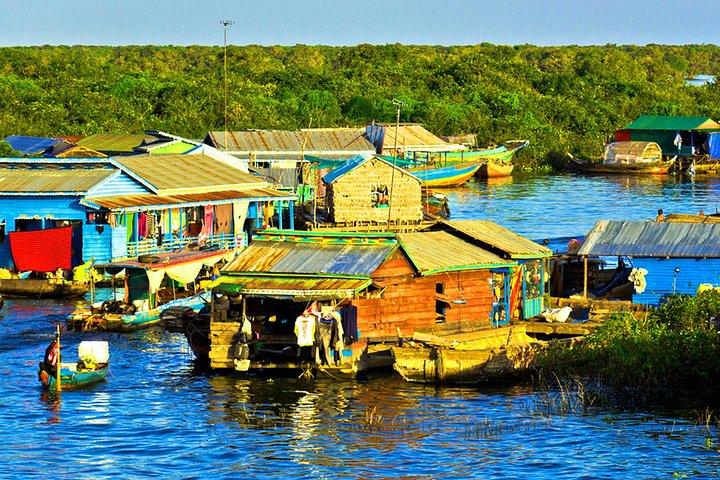 Kulen Mountain (Waterfall) & Kampong Phluk Floating Village Tour
